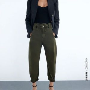 Zara paperbag jeans size 6